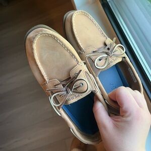 Boys leather boat sperry shoes